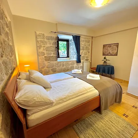 Apartments Radonicic Kotor Exterior photo
